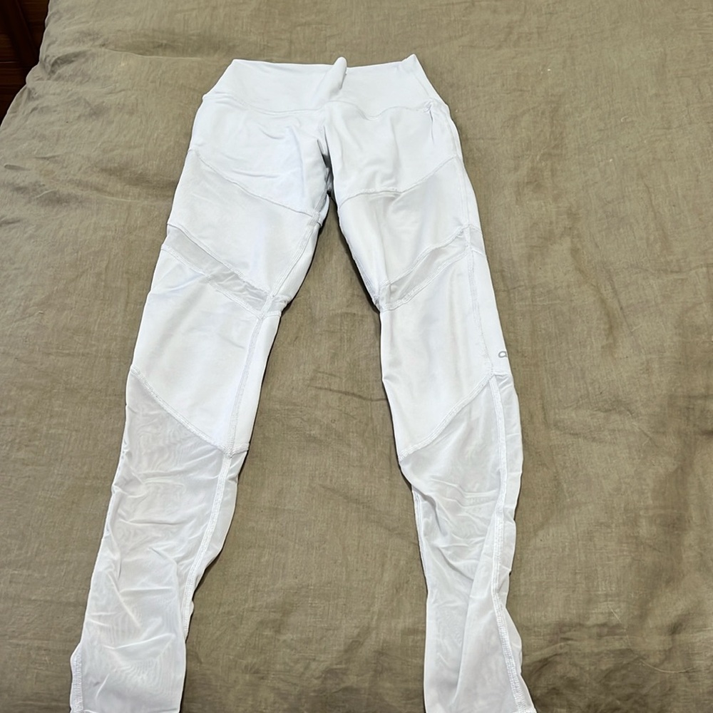 Light Gray Alo Leggings